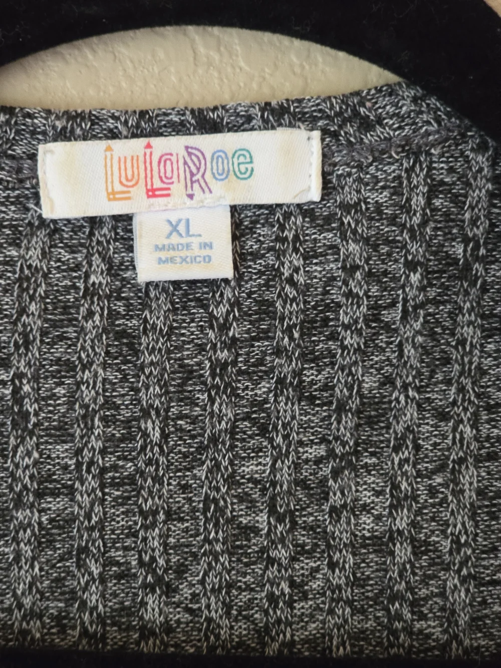 LuLaRoe Sarah Gray Ribbed Open Cardigan/Duster Size XL - Picture 2 of 5